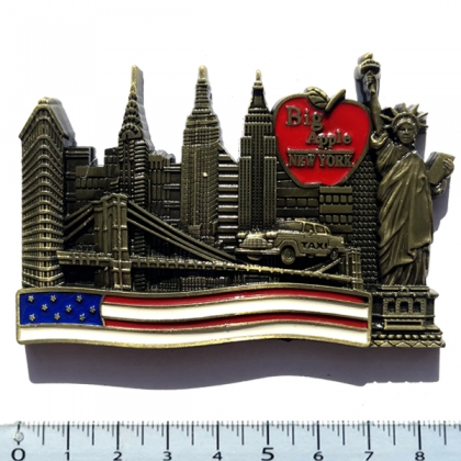 Magnet New York "USA Flag" Métal Doré Magnet New York "USA Flag" Métal Doré