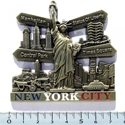 Magnet New York "Signs" Métal Doré Magnet New York "Signs" Métal Doré