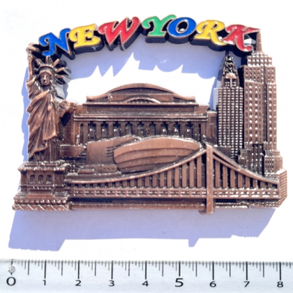 Magnet New York "Rainbow Monuments" Métal Cuivre Magnet New York "Rainbow Monuments" Métal Cuivre